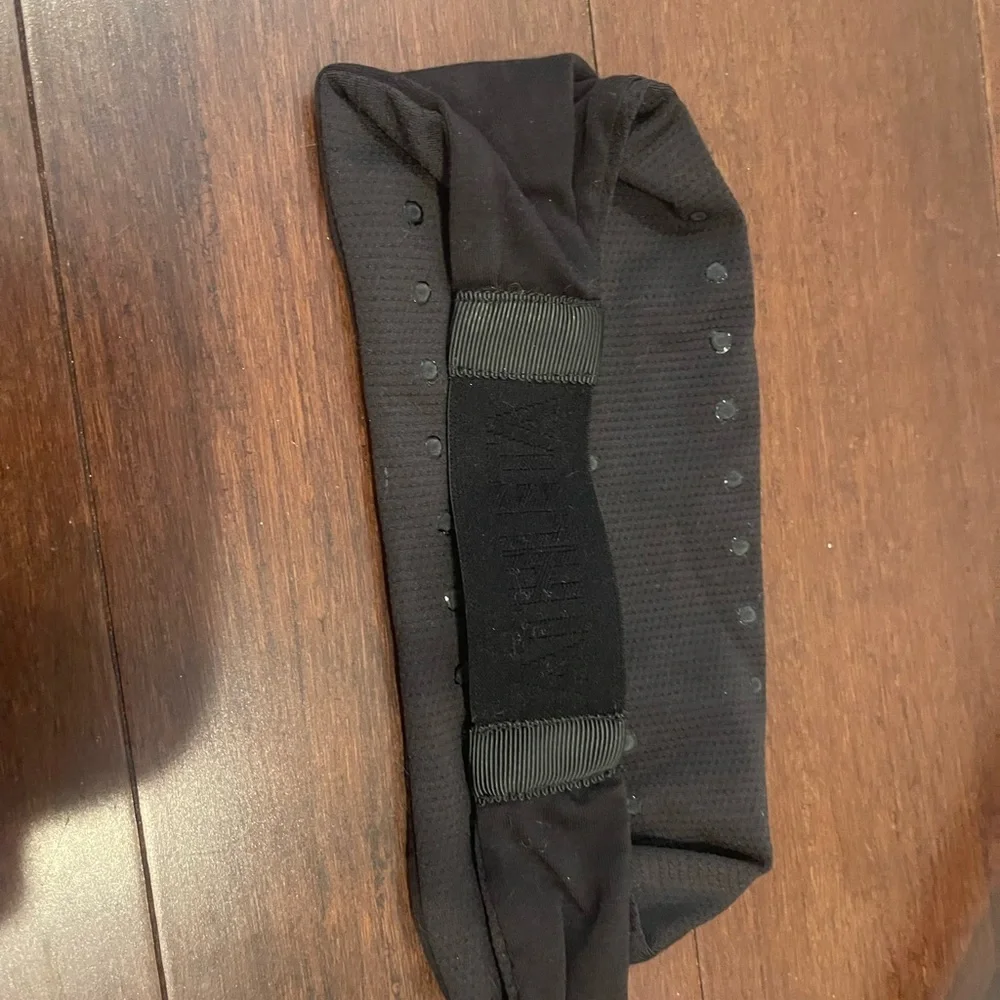 guc athleta black headband